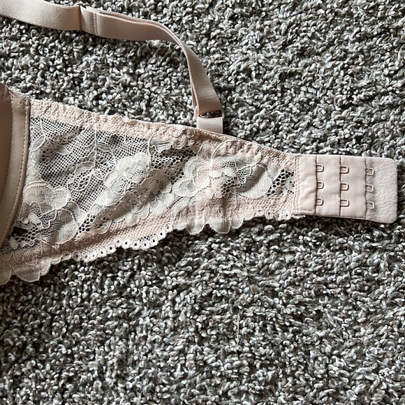 H&M Size 36E Underwire Bra - Picture 3 of 5